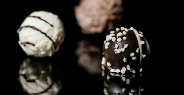 Bonbon Shell Molding: Step-by-Step Technique Guide