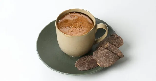 Ceremonial Cacao Guide: What It Is, How to Prepare It