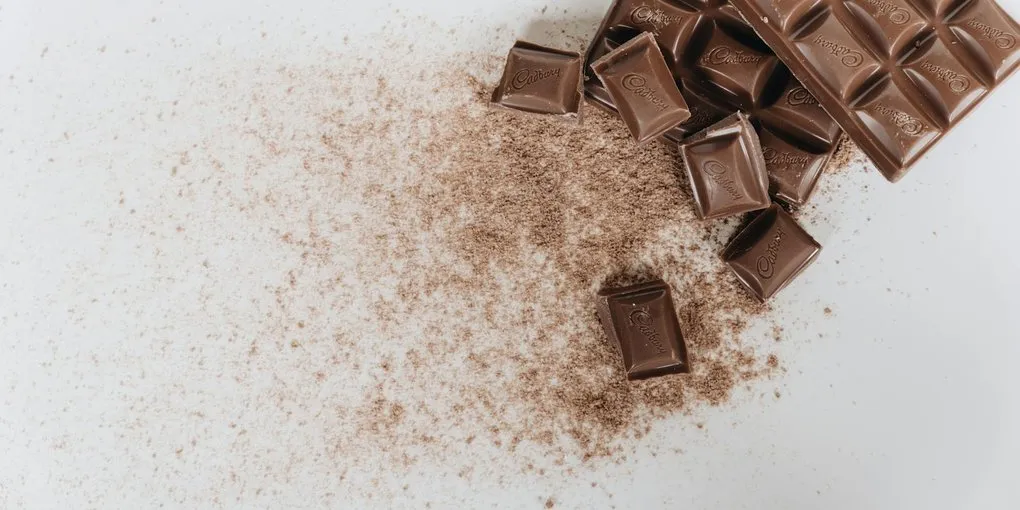 Cocoa Butter Chemistry: Triglycerides, Polymorphism & Why Temper Matters