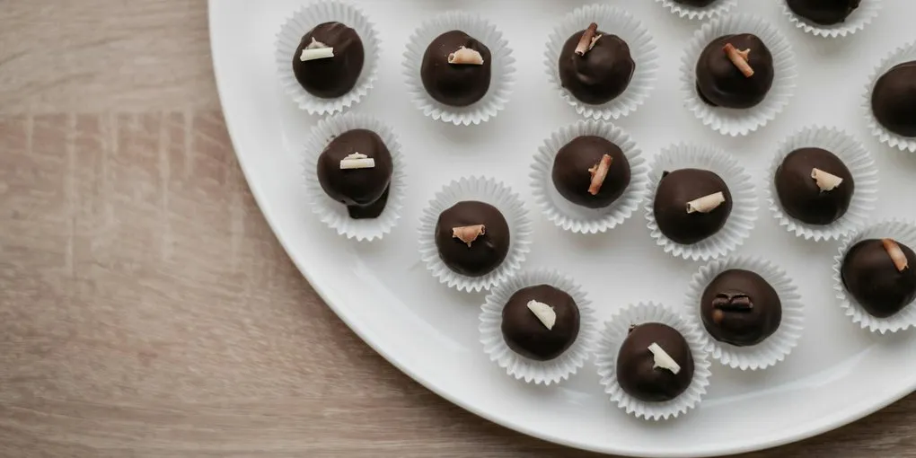 How to Measure Chocolate Particle Size: Grindometer Guide