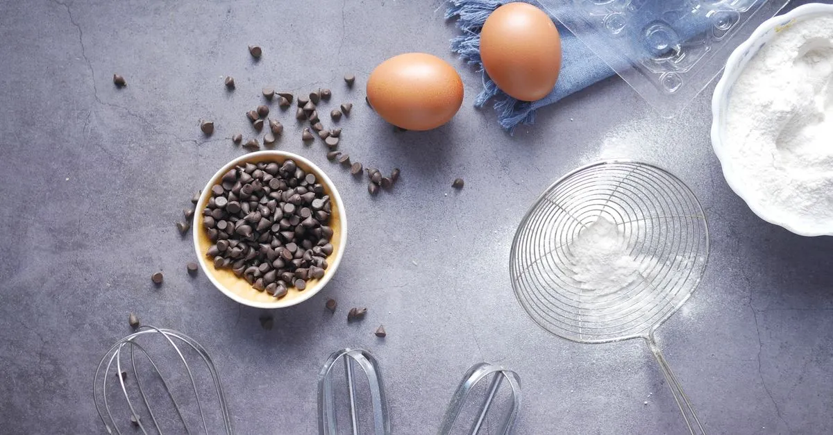 How to Melt Chocolate Chips Smoothly