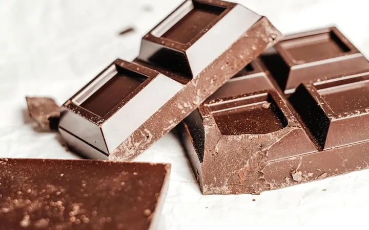 Grinding Chocolate in a Melanger: Complete Guide