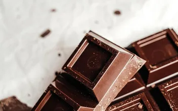 Strecker Degradation: How Roasting Builds Chocolate Aroma